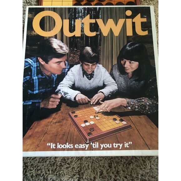 Outwit Vintage 1978 Board Game by‎ Parker Brothers Complete - Picture 1 of 8